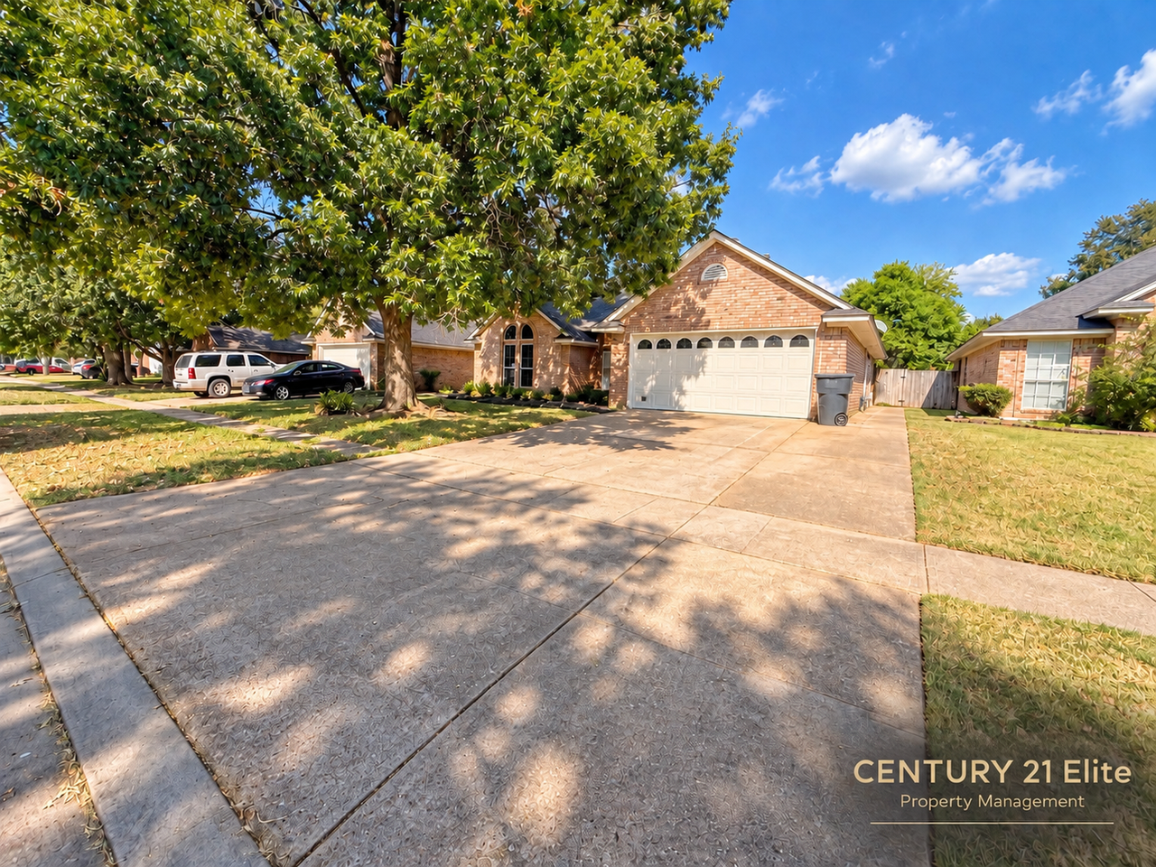 2106 Middle Creek Blvd - Photo 2 of 50