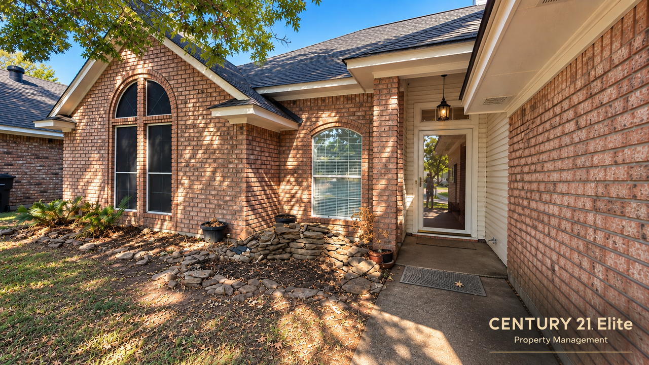 2106 Middle Creek Blvd - Photo 4 of 50