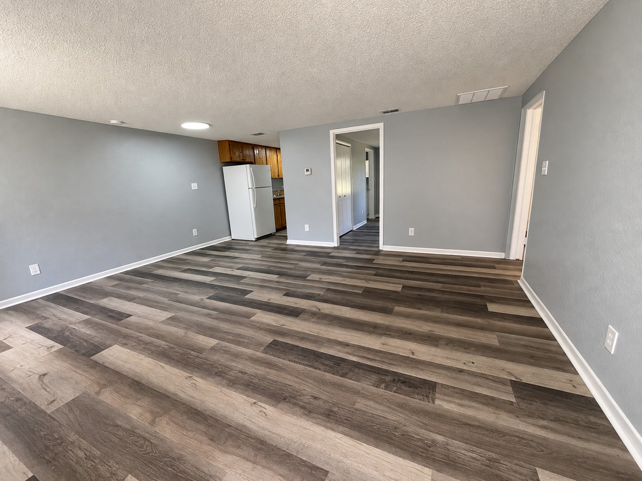20724 Old Trilby Rd - Photo 3 of 11