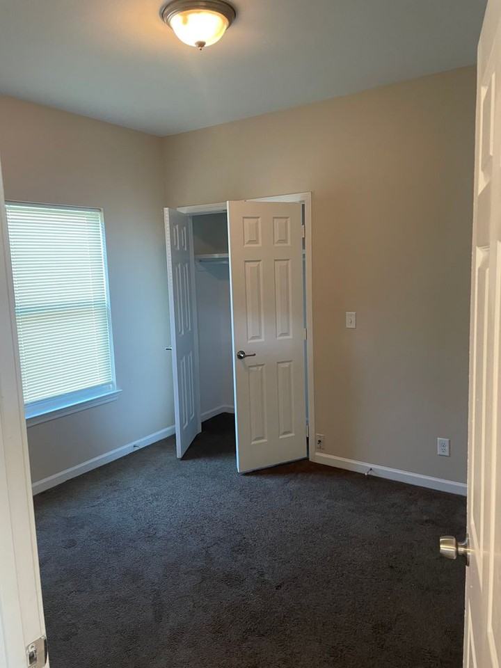 9082 Cedar Ct - Photo 4 of 9