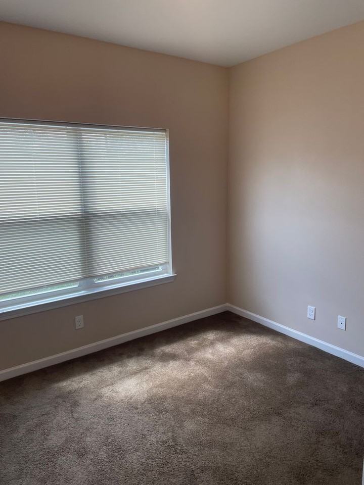 9082 Cedar Ct - Photo 5 of 9