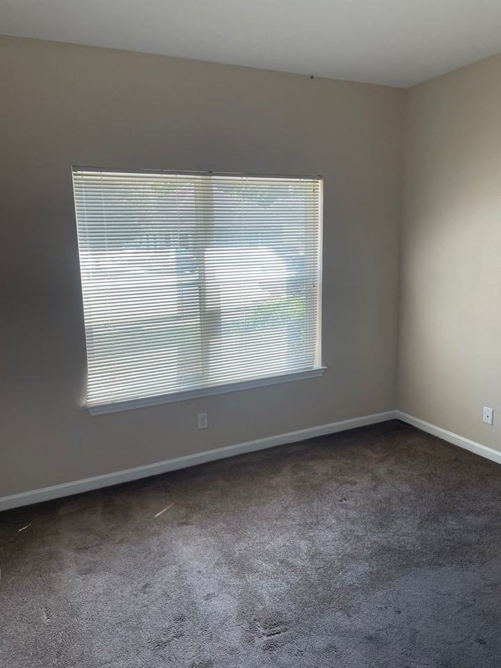 9327 Cedar Ct - Photo 5 of 9