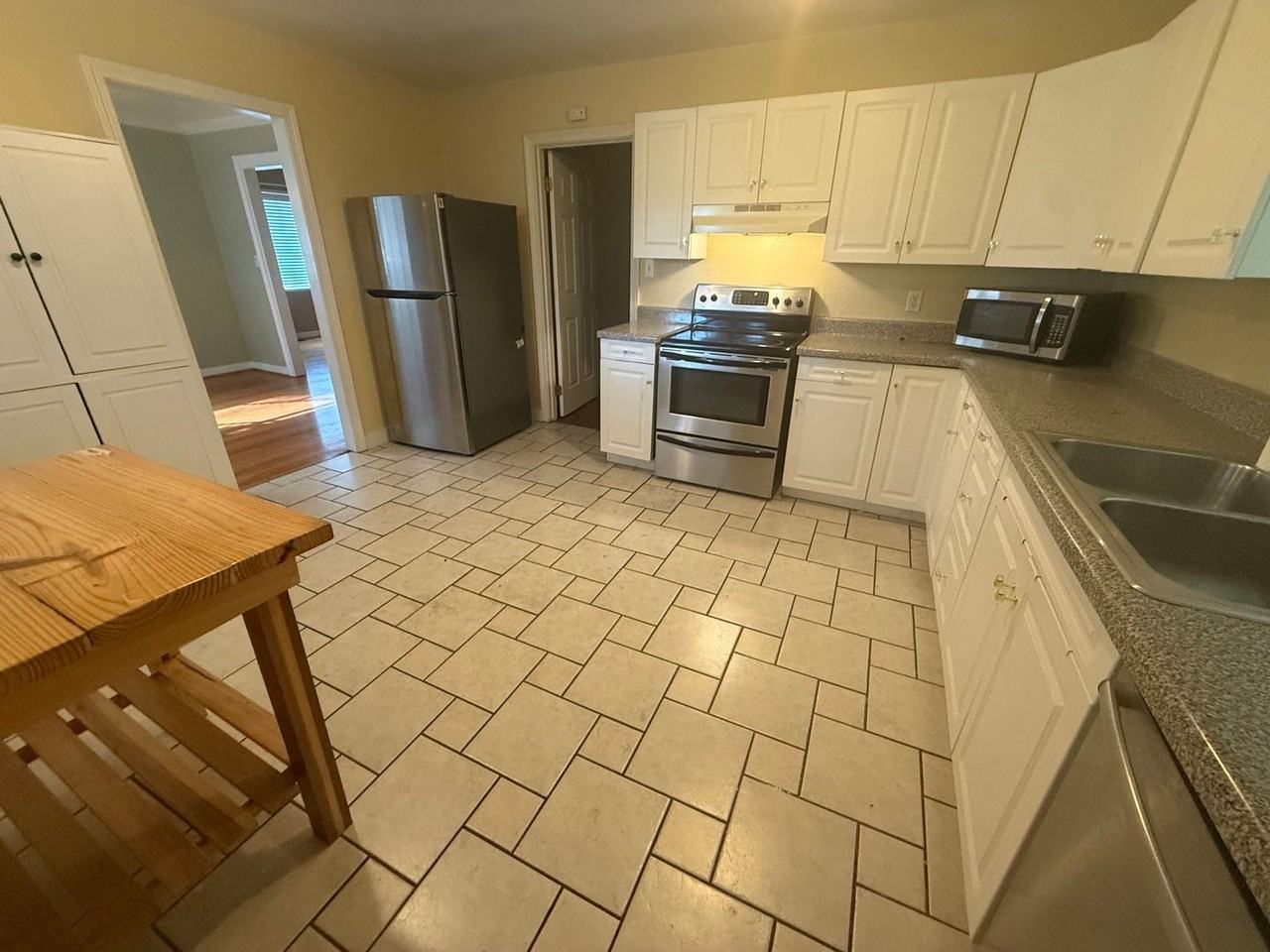 1144 Del Ray Dr - Photo 5 of 15