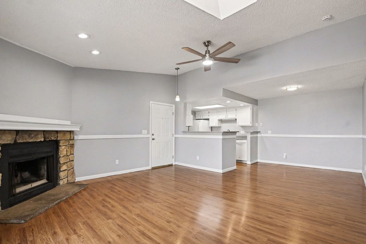18063 E Ohio Ave #201 - Photo 2 of 21
