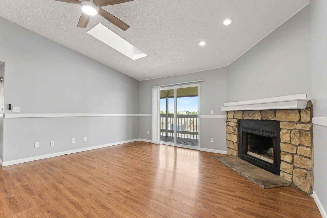 18063 E Ohio Ave #201 - Photo 4 of 21