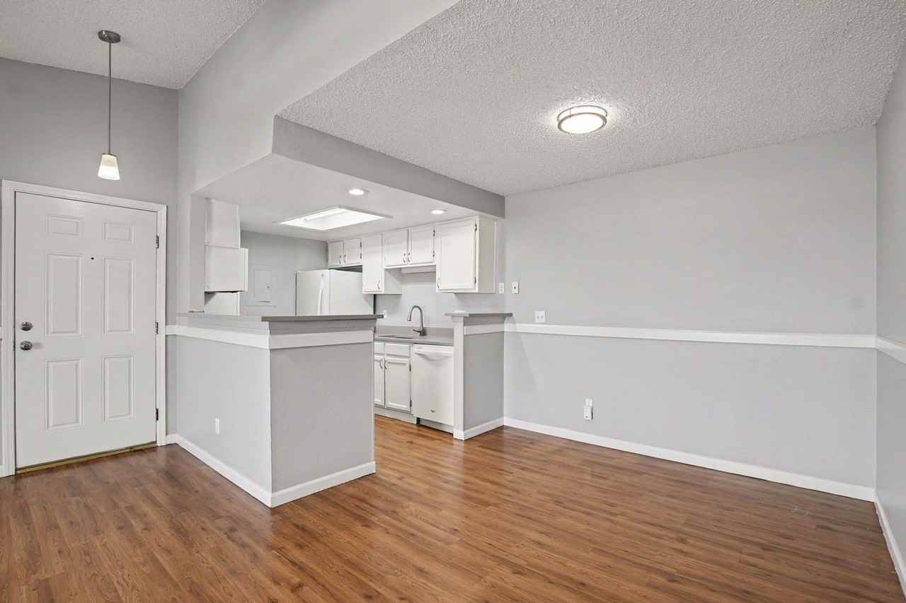 18063 E Ohio Ave #201 - Photo 6 of 21