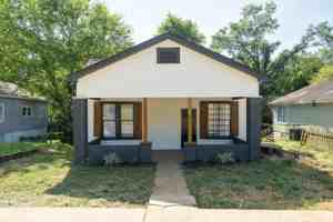 featured image of 1623 Holbrook Ave