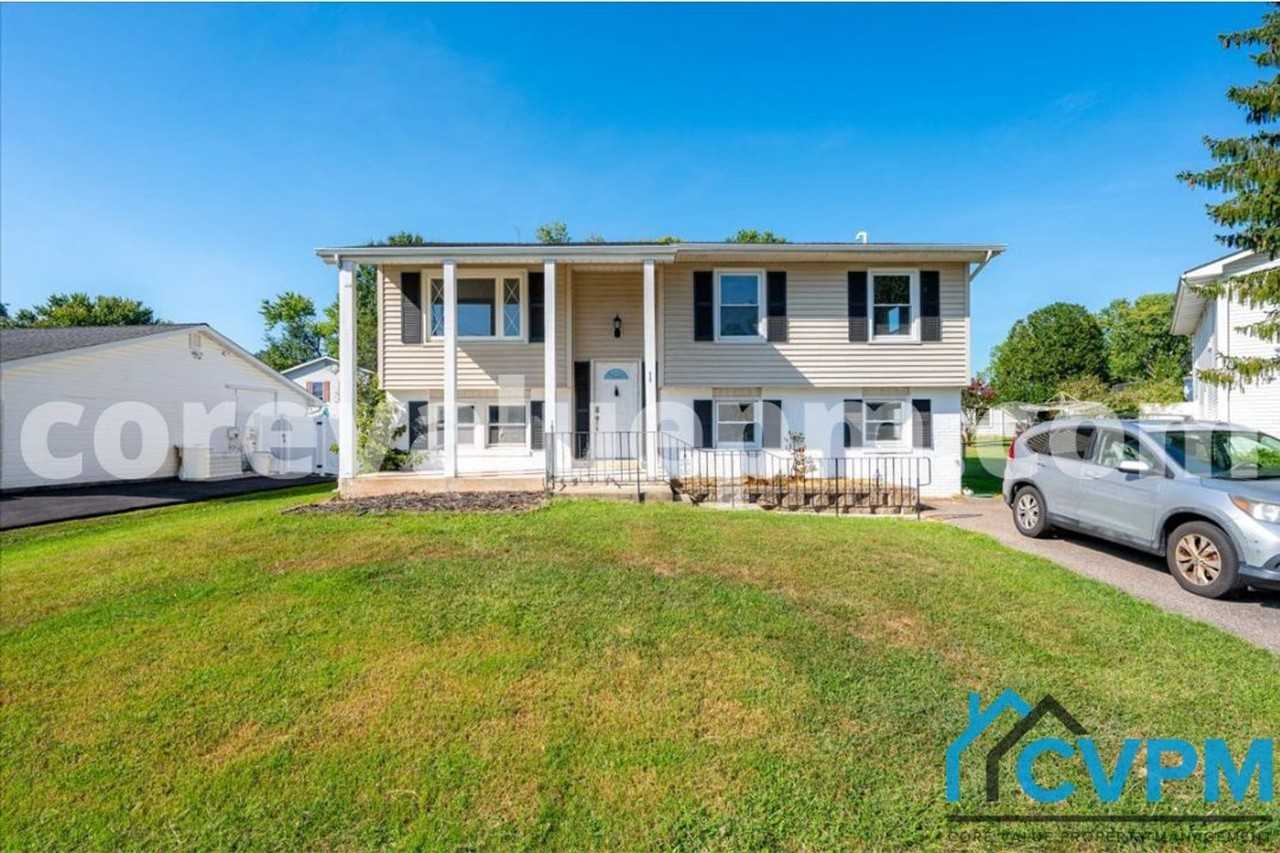 930 Autumn Valley Ln - Photo 2 of 28