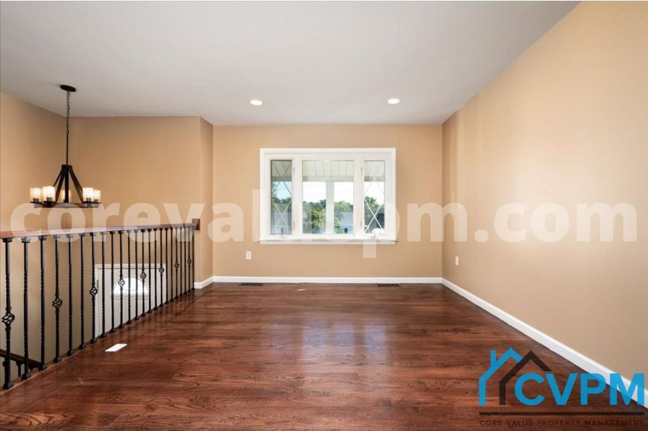 930 Autumn Valley Ln - Photo 6 of 28