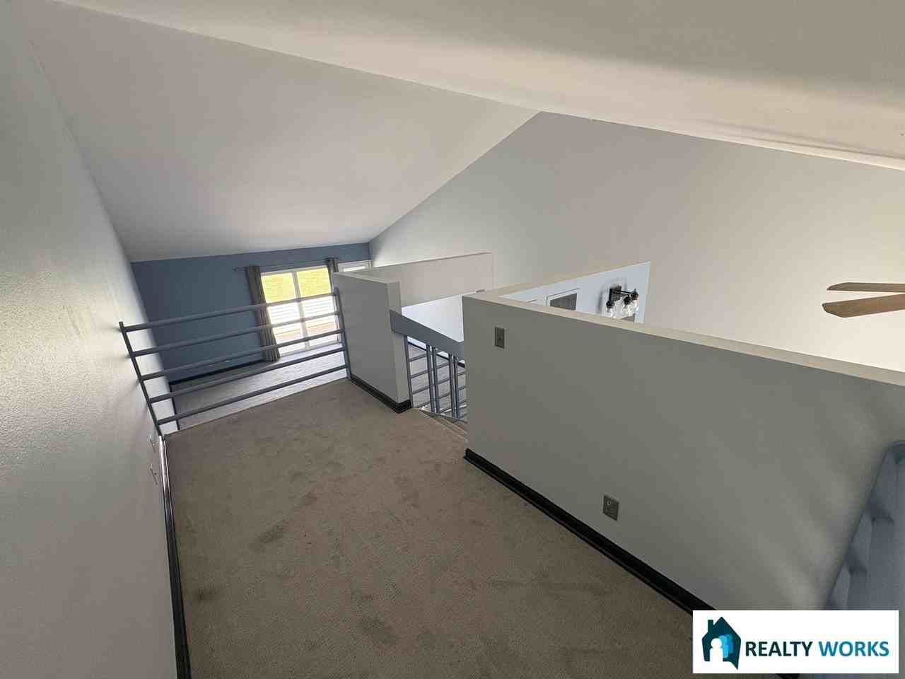 3923 N 7th St - Photo 4 of 7