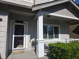 featured image of 4674 Wade St #102