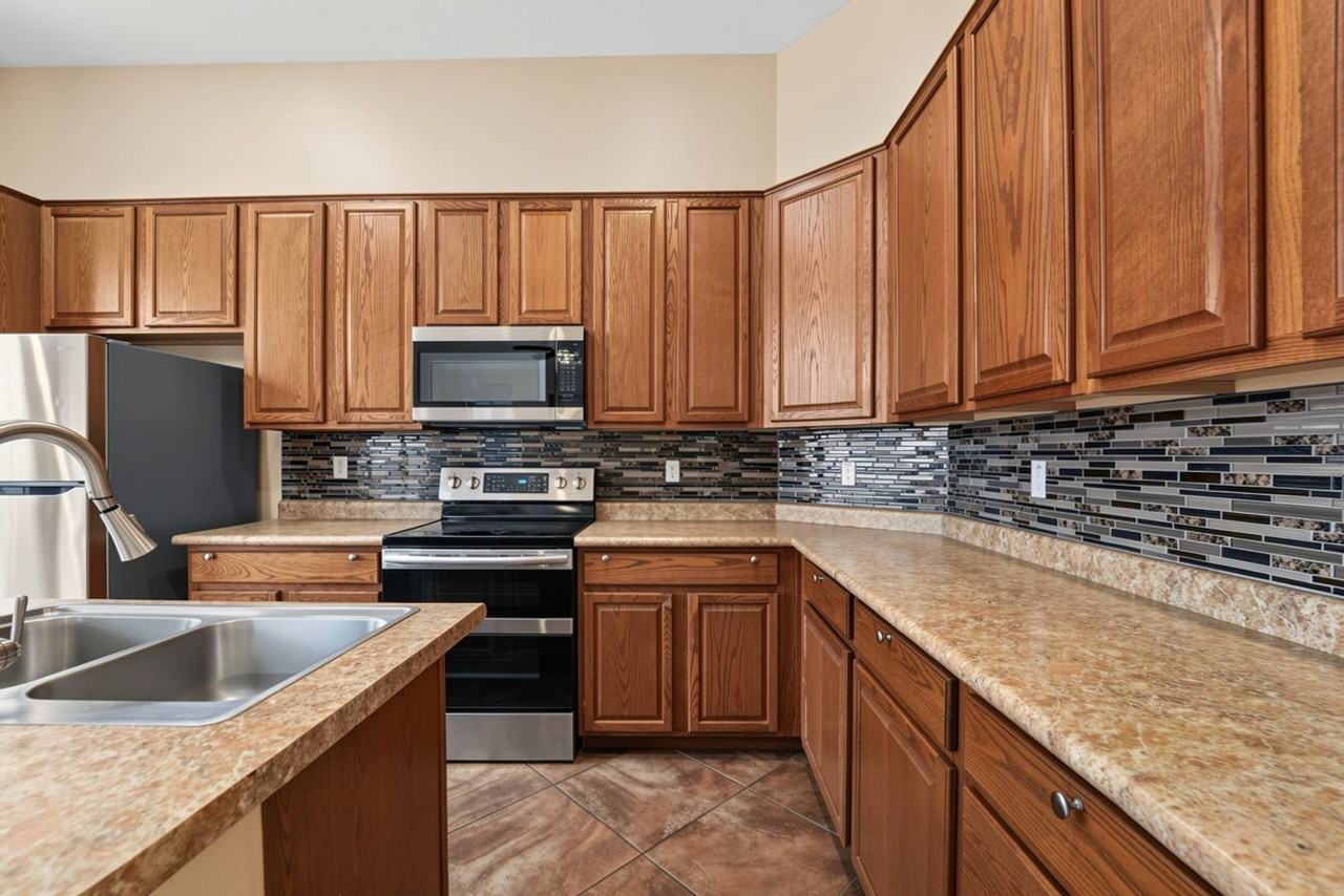 25840 W Winslow Ave - Photo 6 of 29