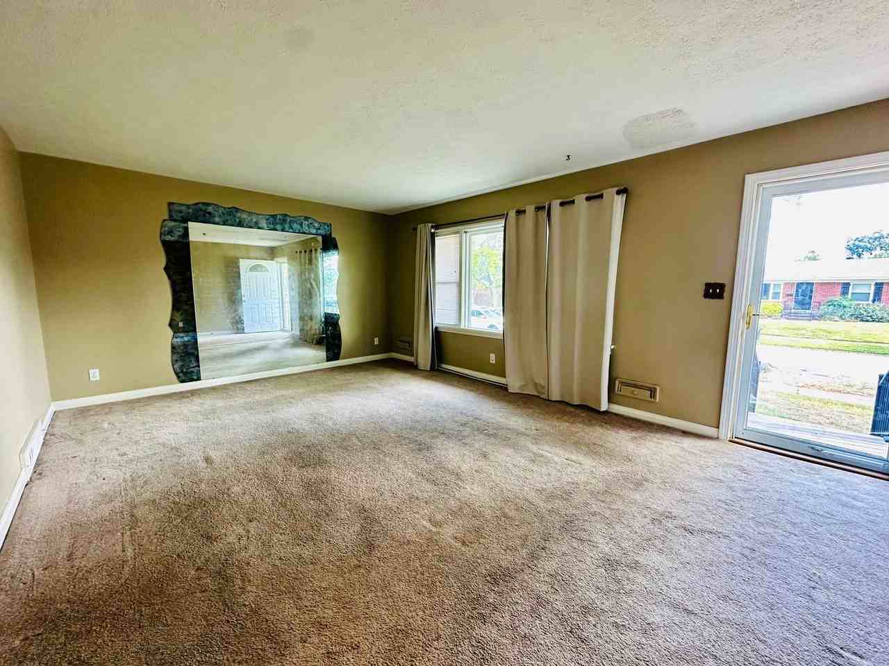 3306 Allison Way - Photo 3 of 24