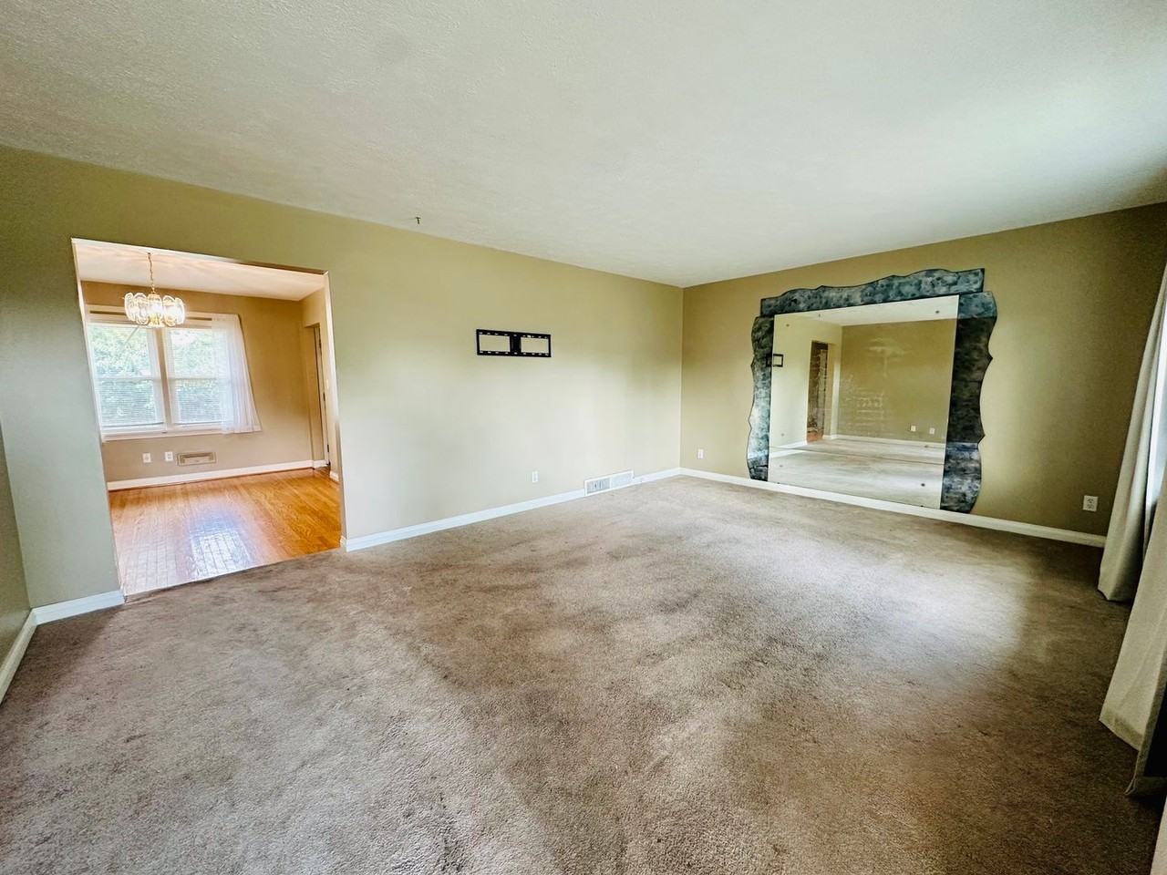 3306 Allison Way - Photo 4 of 24