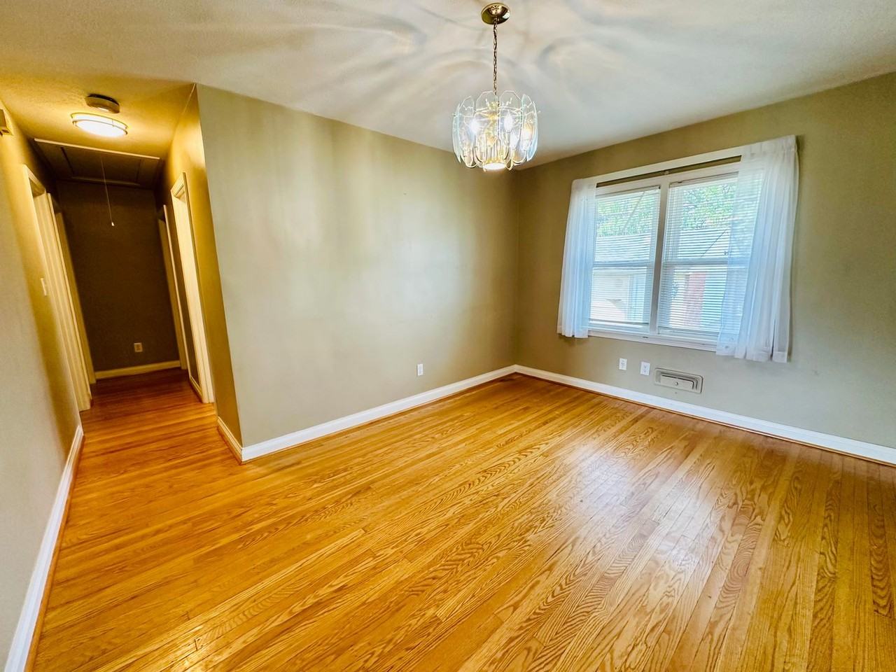 3306 Allison Way - Photo 6 of 24
