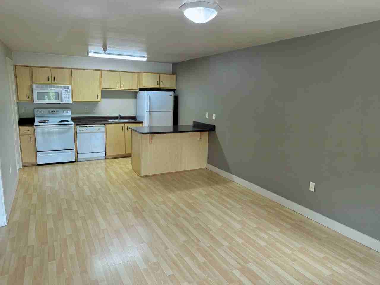 9817 Ne Irving St #211 - Photo 3 of 15