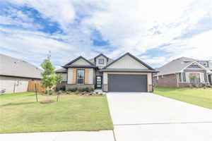 featured image of 13028 Ne 9th St