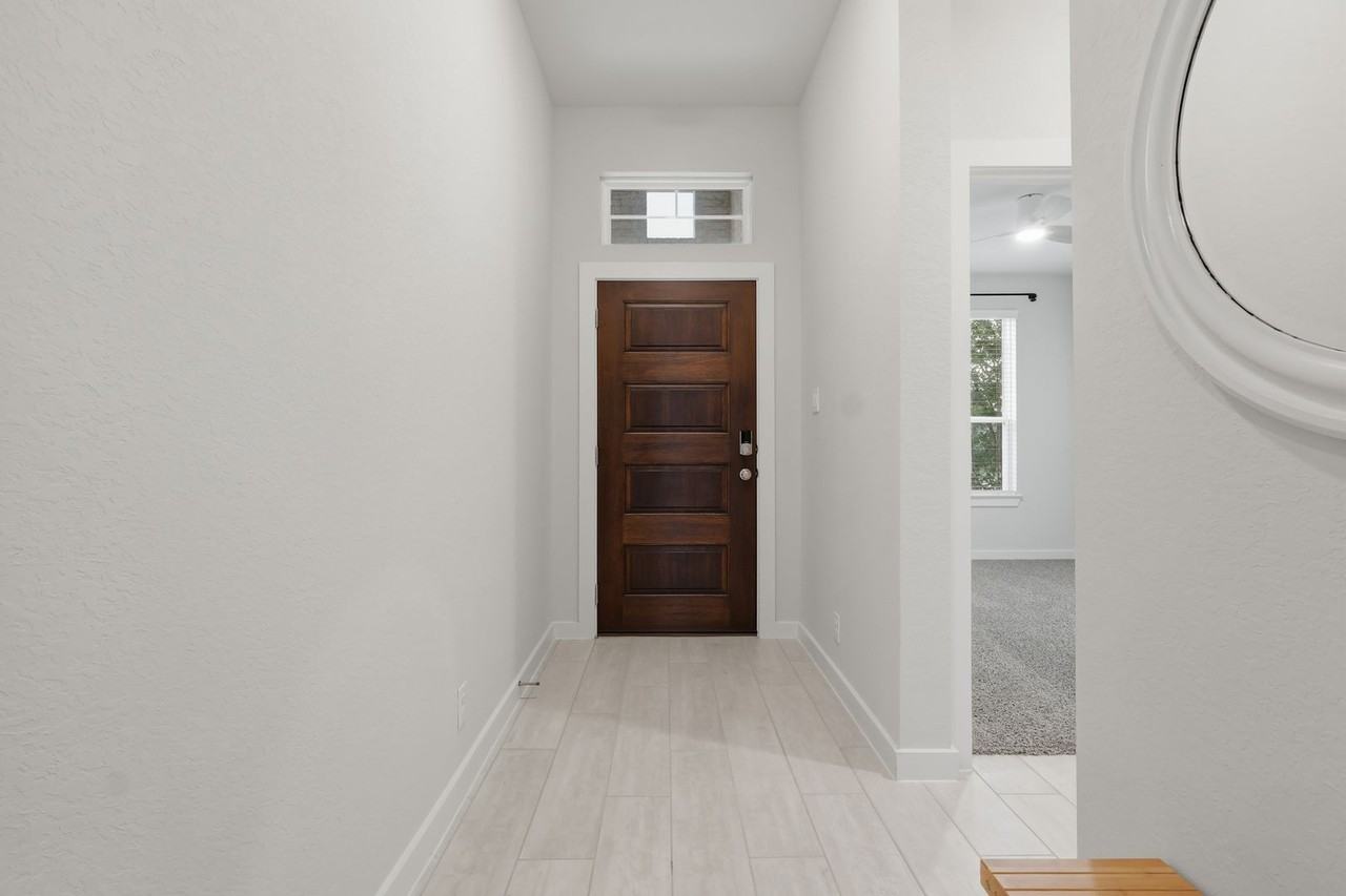 2926 Alster - Photo 4 of 28