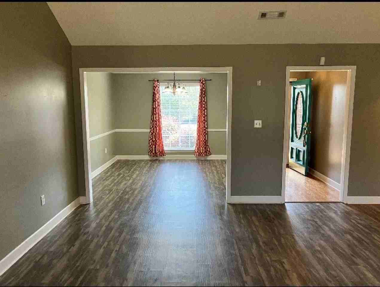 1737 Cedarwood Dr - Photo 4 of 14