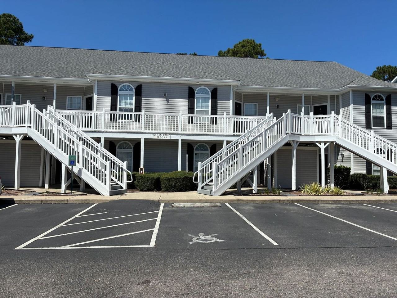 124 Westhaven Dr