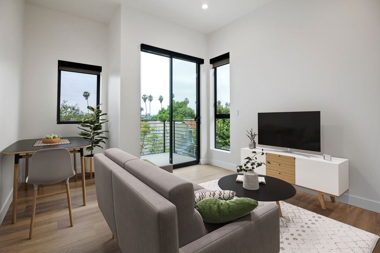 Modern 1BD & 4BD Residences in Trendy West Adams - Photo 4 of 46