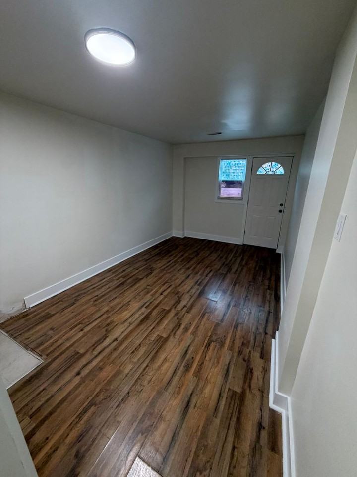 9381B Neil Rd - Photo 2 of 22