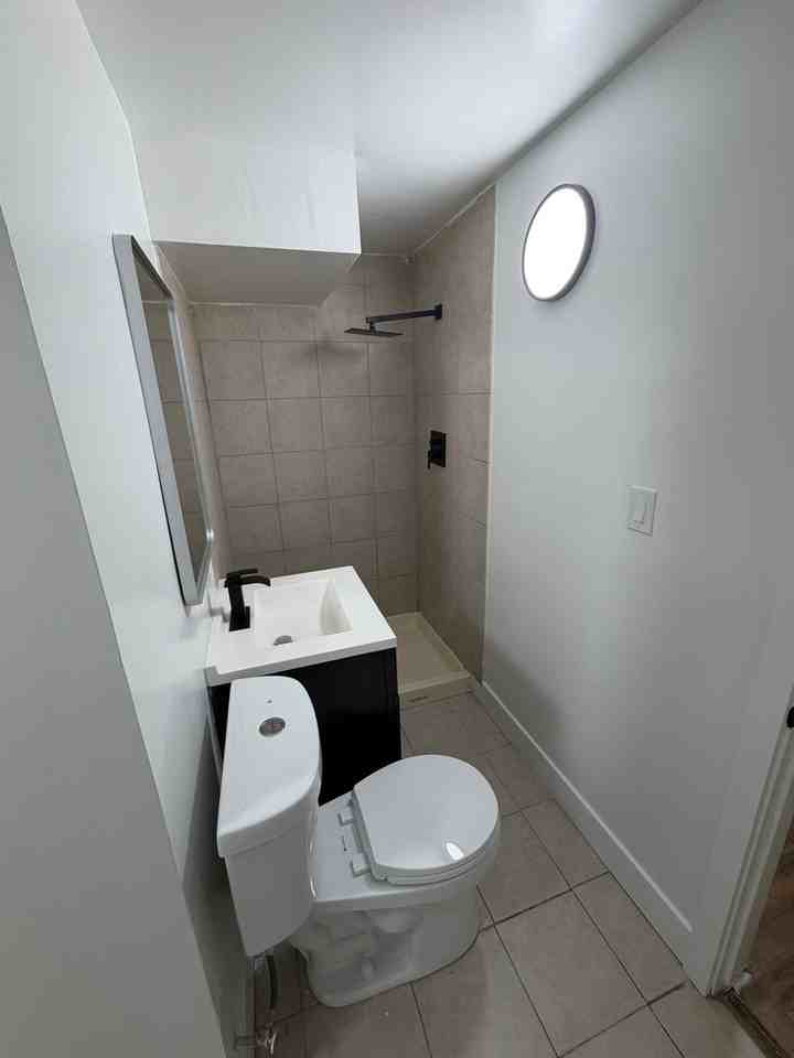 9381B Neil Rd - Photo 3 of 22