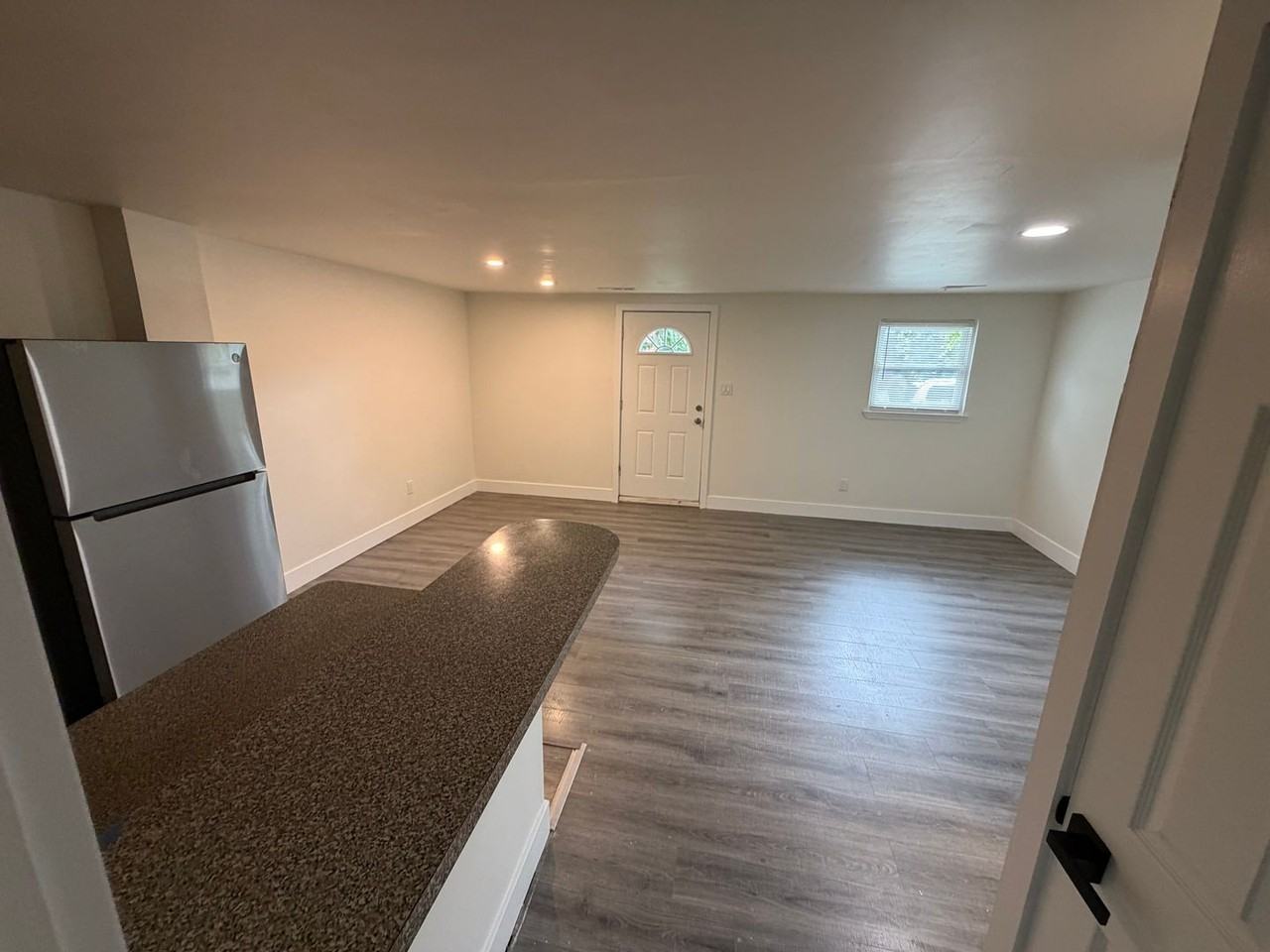 9381B Neil Rd - Photo 6 of 22