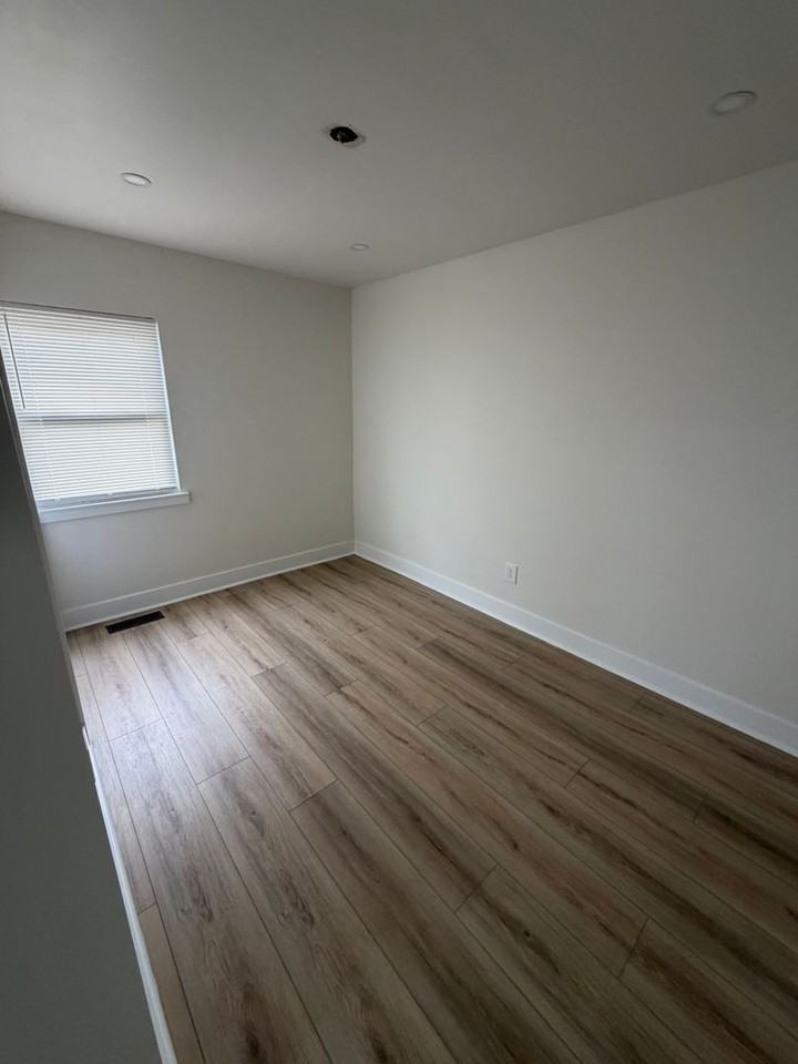 9381 B Neil Rd - Photo 2 of 22