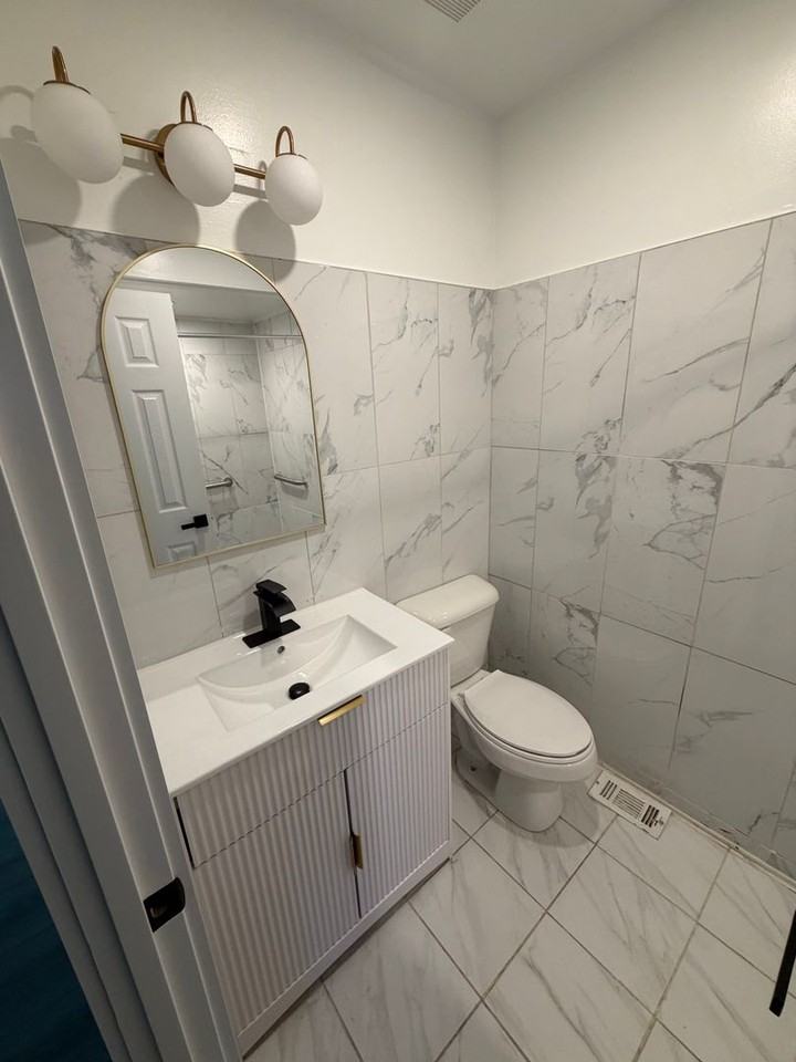 9381 B Neil Rd - Photo 7 of 22