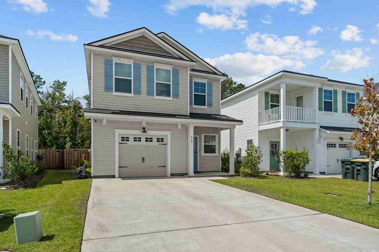 226 Flagler Dr - Photo 2 of 37