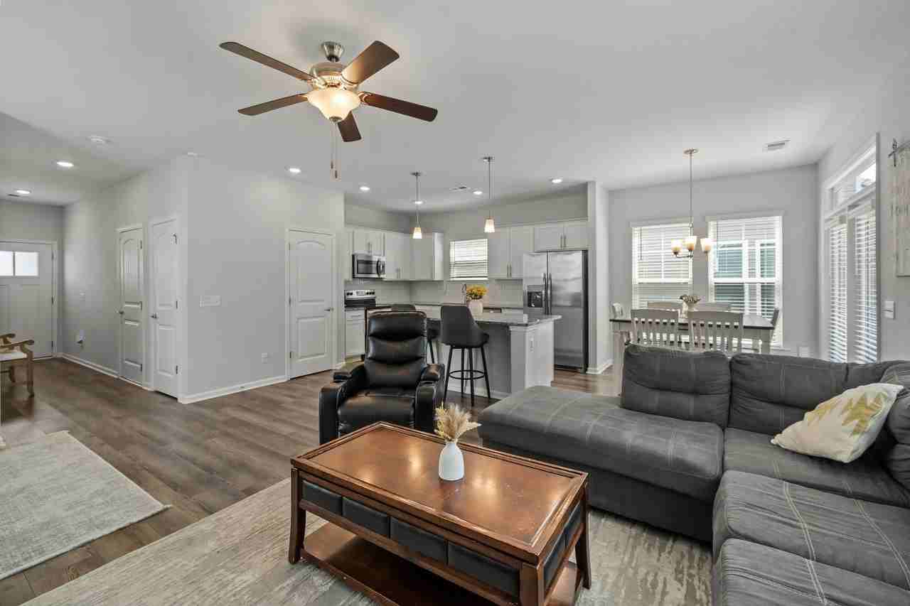 226 Flagler Dr - Photo 7 of 37
