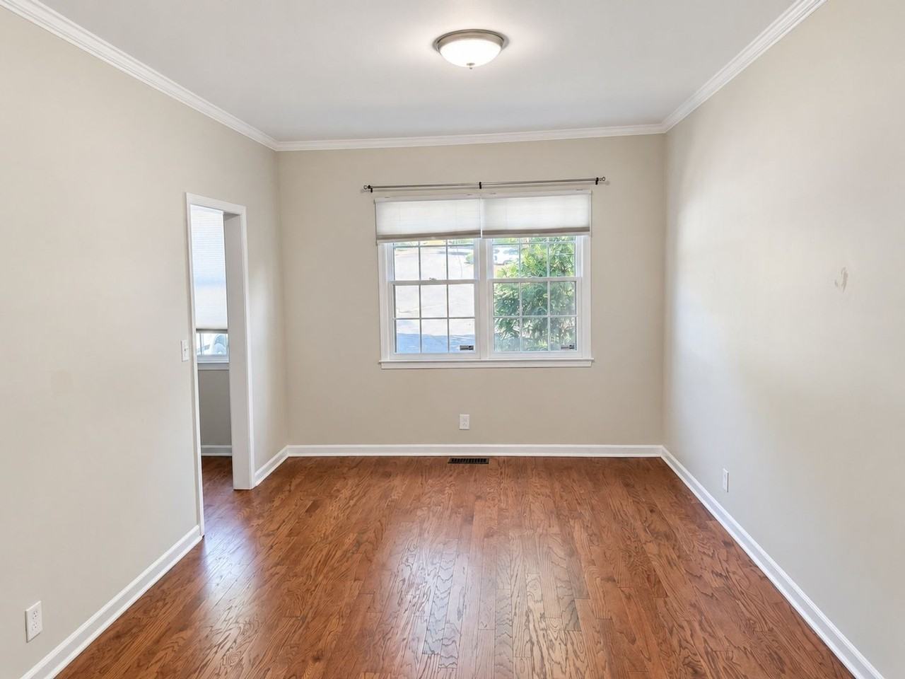 229 Westchase Dr - Photo 5 of 19