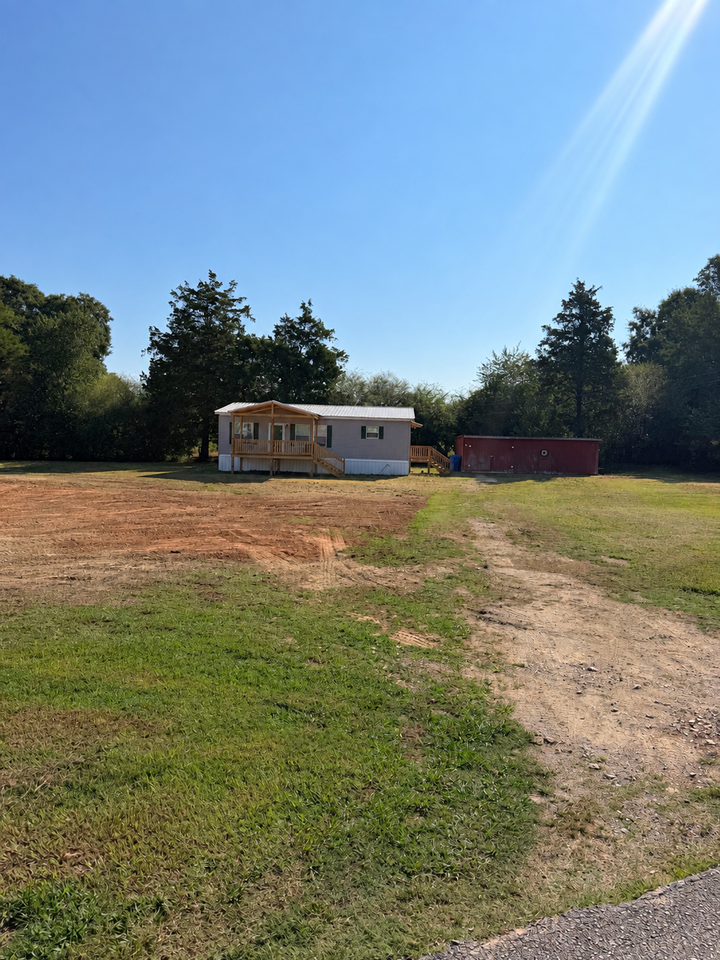 4485 Ashville Rd - Photo 5 of 38