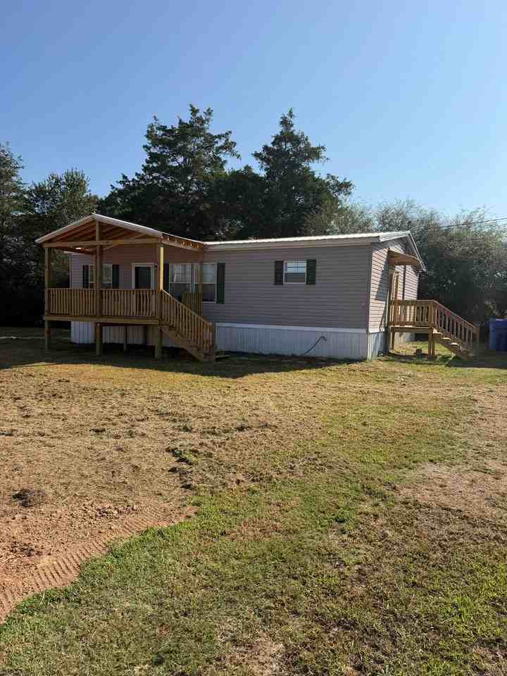 4485 Ashville Rd - Photo 7 of 38
