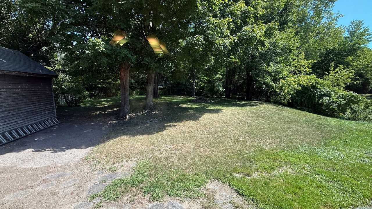 9 Charles St - Photo 2 of 36