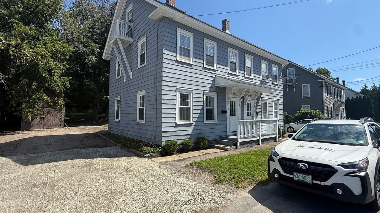 9 Charles St - Photo 5 of 36