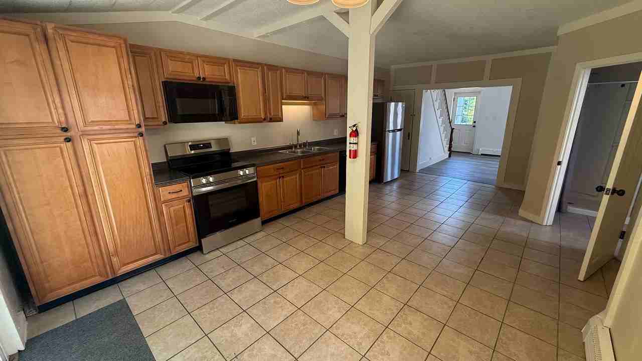 9 Charles St - Photo 6 of 36