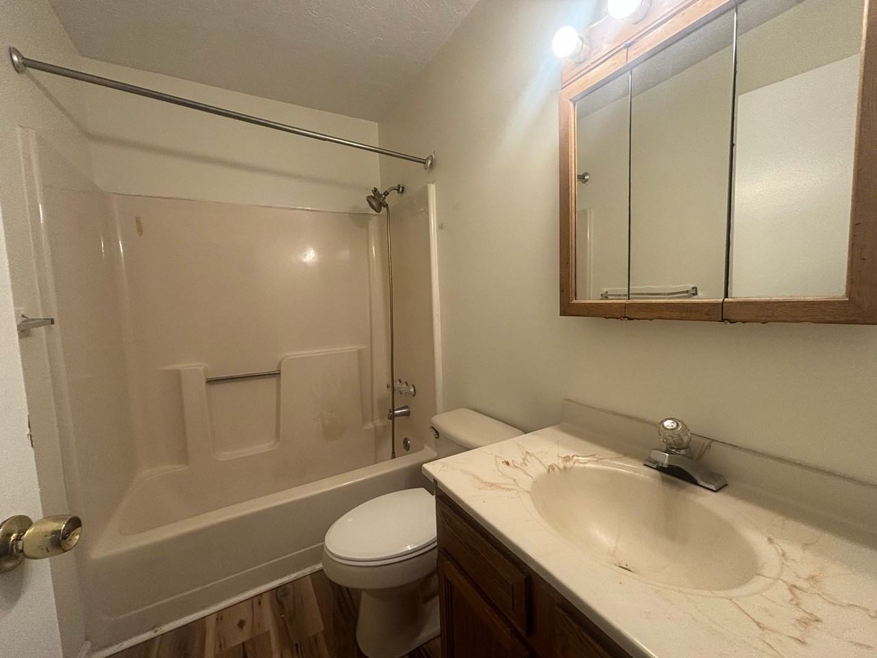 105 Lovely Mount Dr Apt C - Photo 5 of 6