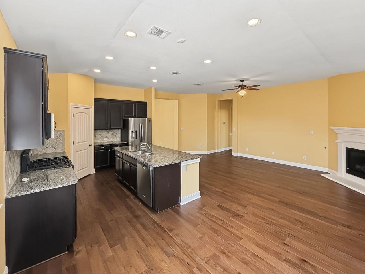 815 Expedition Way - Photo 5 of 14
