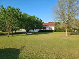 featured image of 134 Derby Ln