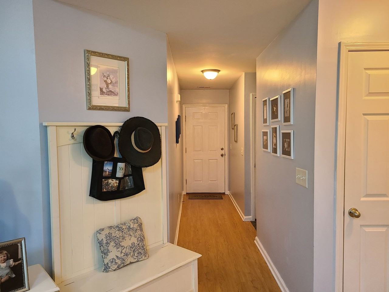 134 Derby Ln - Photo 4 of 24