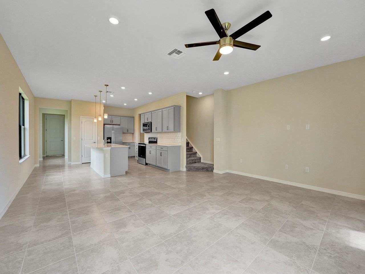 4825 Chantilly Rd - Photo 7 of 23