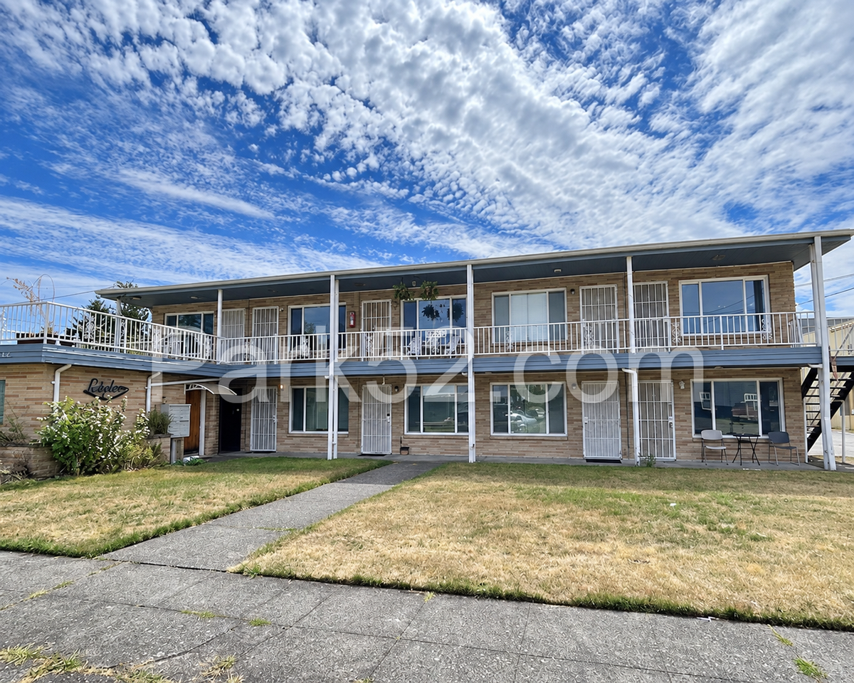 3402 S 54th St #08 - Photo 4 of 15