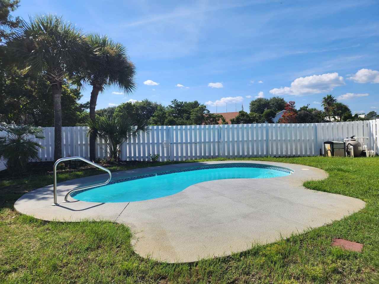 226 Summerwood Dr - Photo 4 of 43