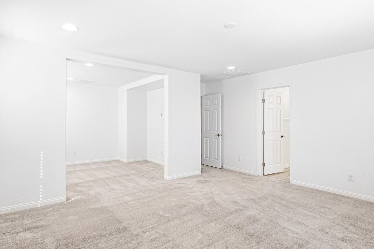 10552 Jade Walk St - Photo 3 of 28