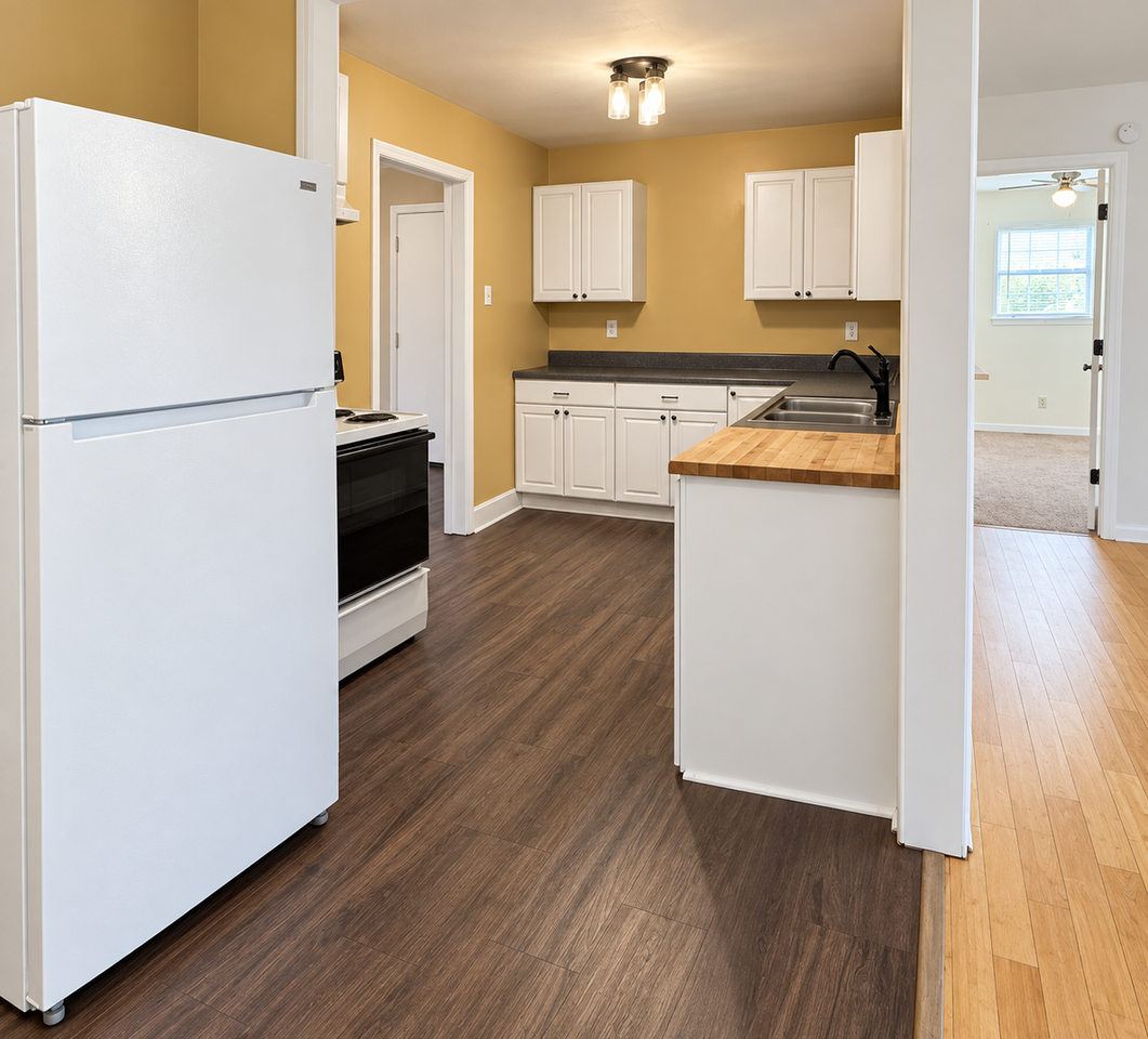 1205 Fairway Dr Sw - Photo 4 of 9