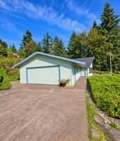 featured image of 111 Finch Ln