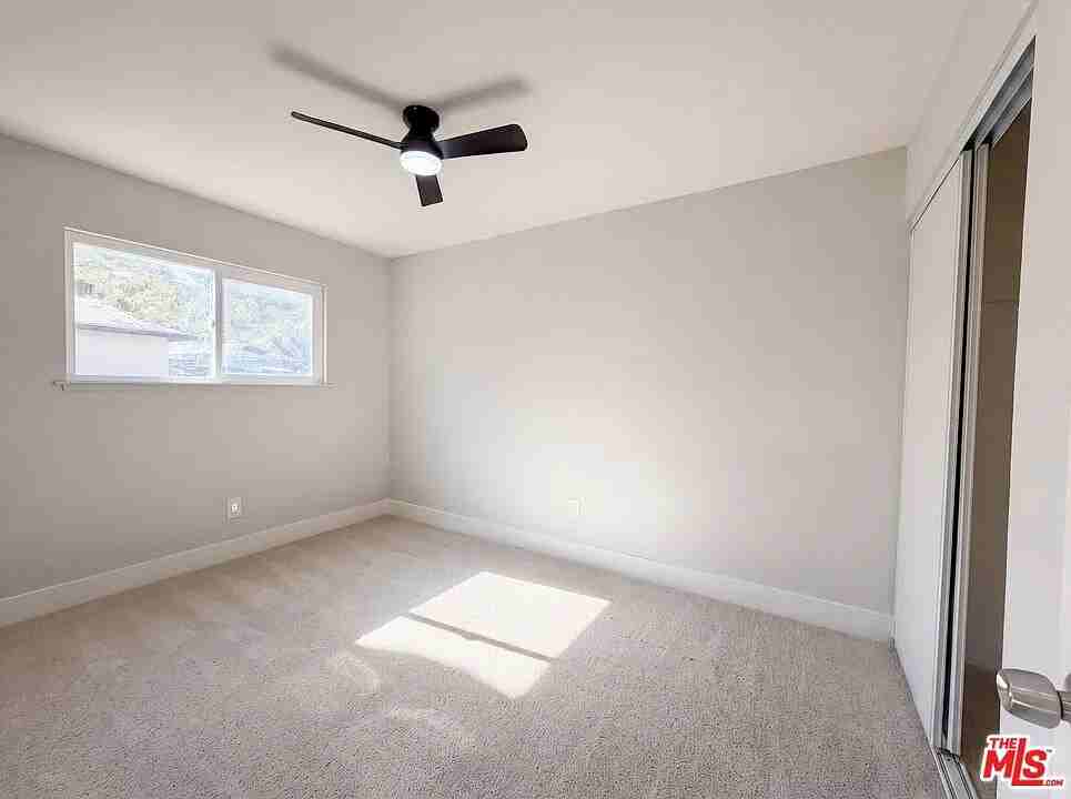 14602 Rosecourt Drive - Photo 2 of 7