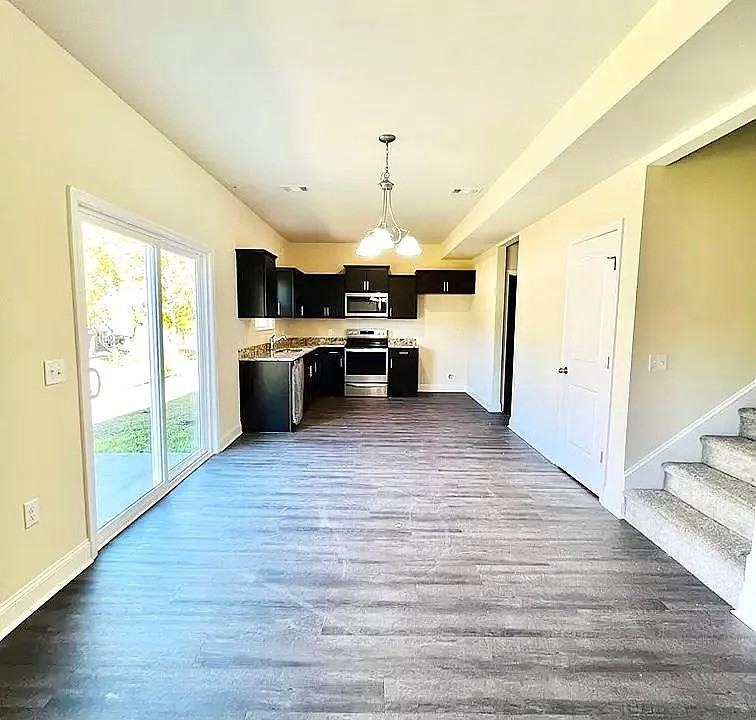 719 Mill Creek Cir #1 - Photo 3 of 13